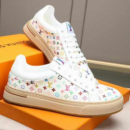 Men's casual sneakers