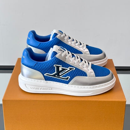 Men's casual sneakers