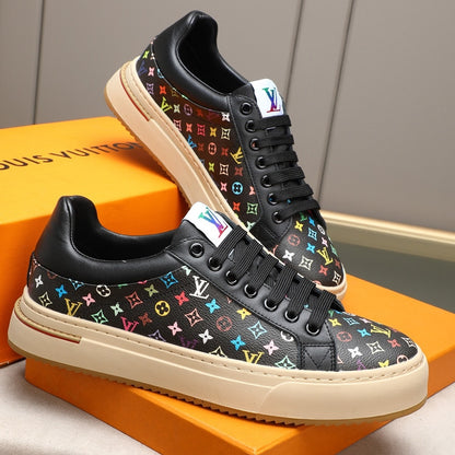 Men's casual sneakers