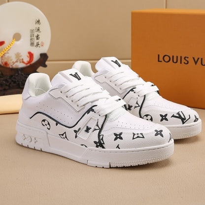 Men's casual sneakers