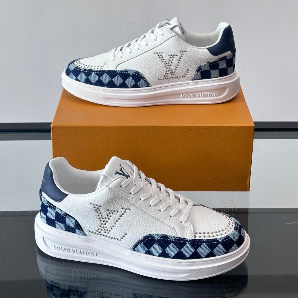 Men's casual sneakers
