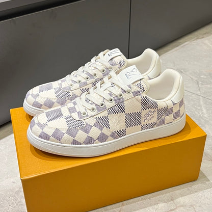 Men's casual sneakers