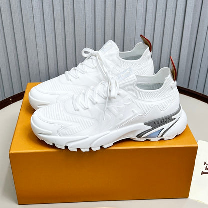 Men's casual sneakers