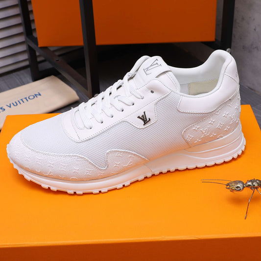 Men's casual sneakers