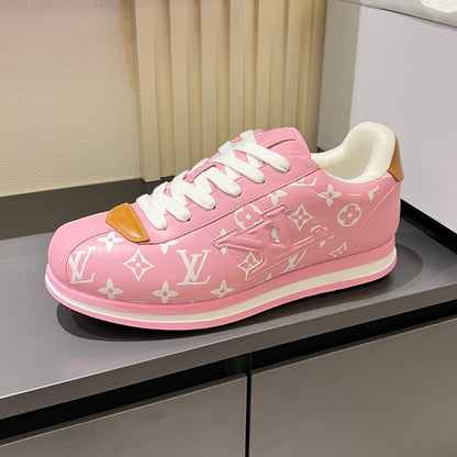 Men's casual sneakers