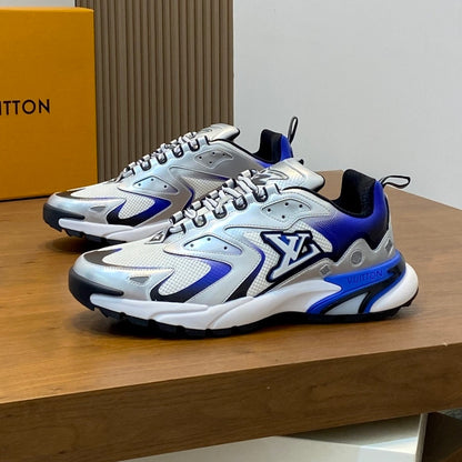Men's casual sneakers