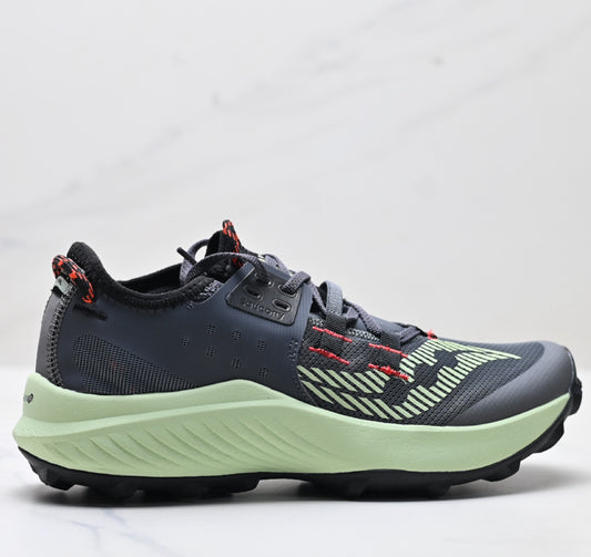 Saucony ENDORPHIN RIFT Black-Green Men‘s Running Sneaker