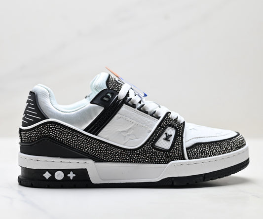 Unisex casual sneakers