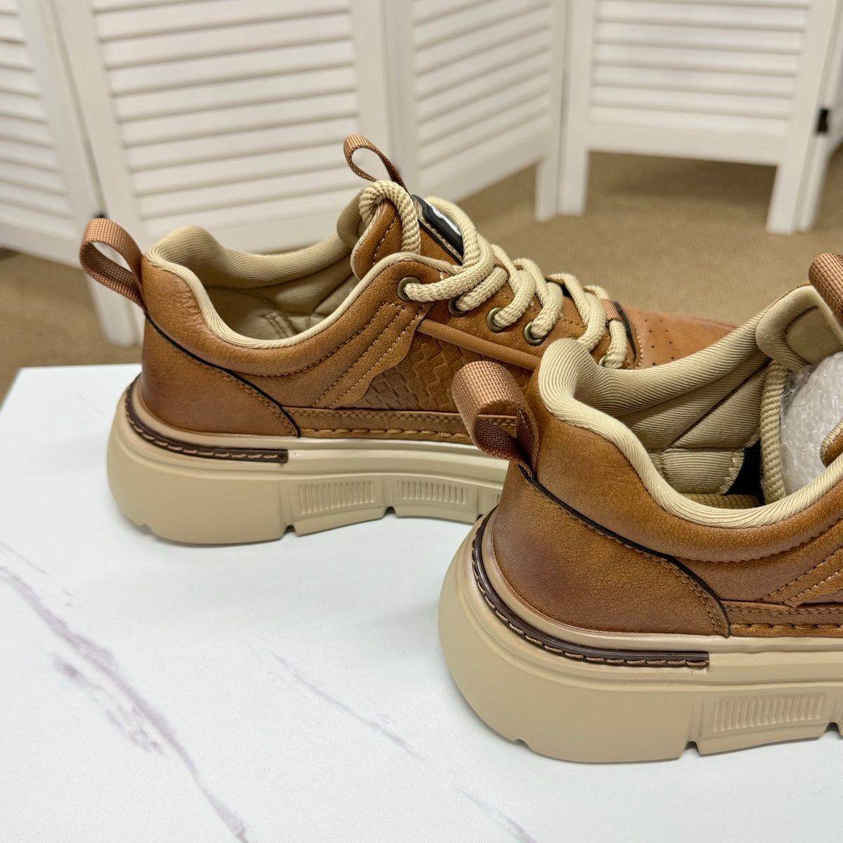 Gucci Men's Casual Sneakers | Brown & Black