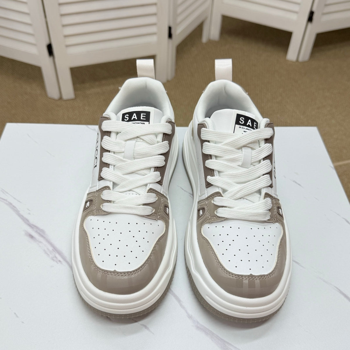 Gucci Men's Casual Sneakers | Brown & Beige