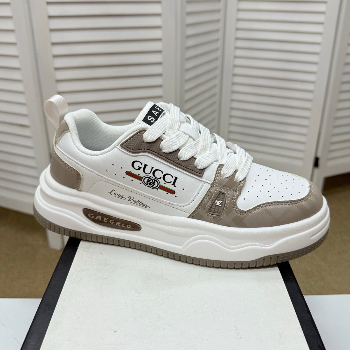 Gucci Men's Casual Sneakers | Brown & Beige