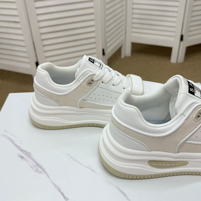 Gucci Men's Beige Casual Sneakers