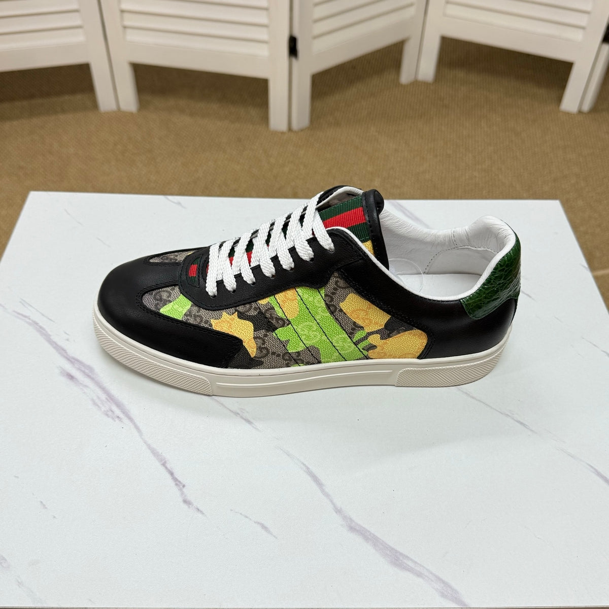 Gucci Men's Casual Sneakers in Black & White