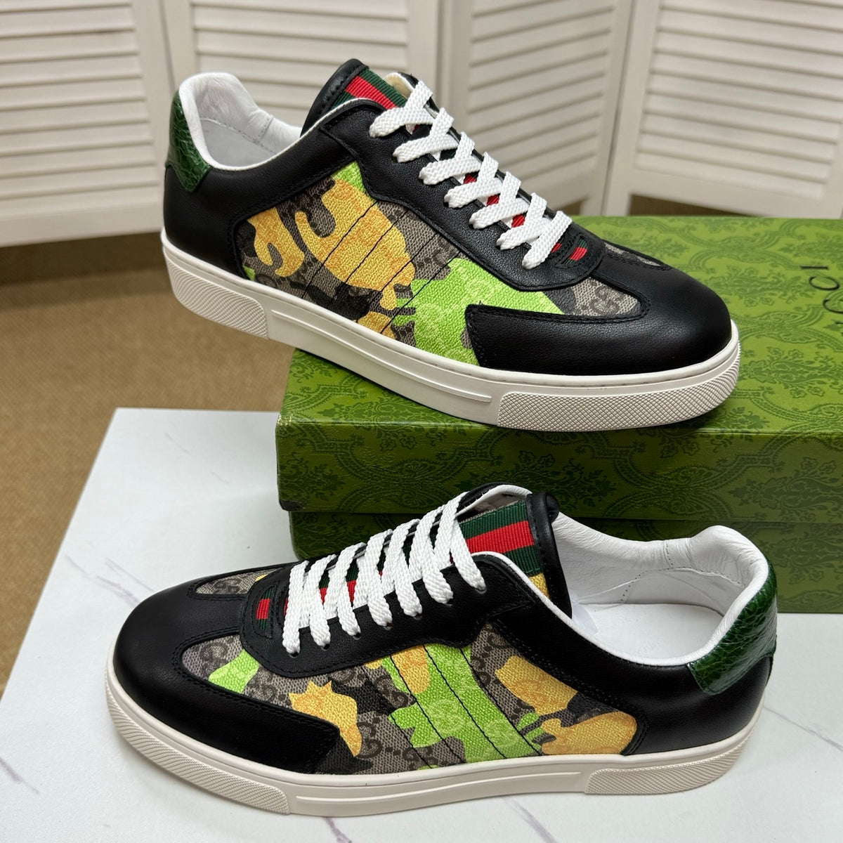 Gucci Men's Casual Sneakers in Black & White
