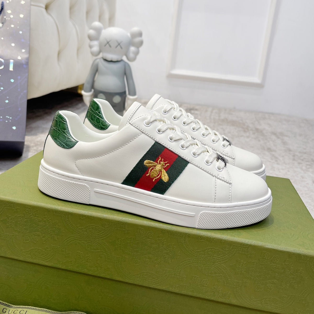 Gucci White Casual Sneakers for Men