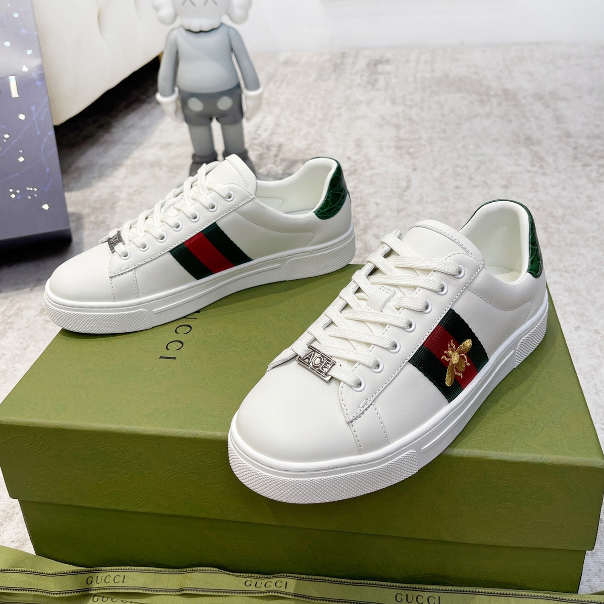 Gucci White Casual Sneakers for Men