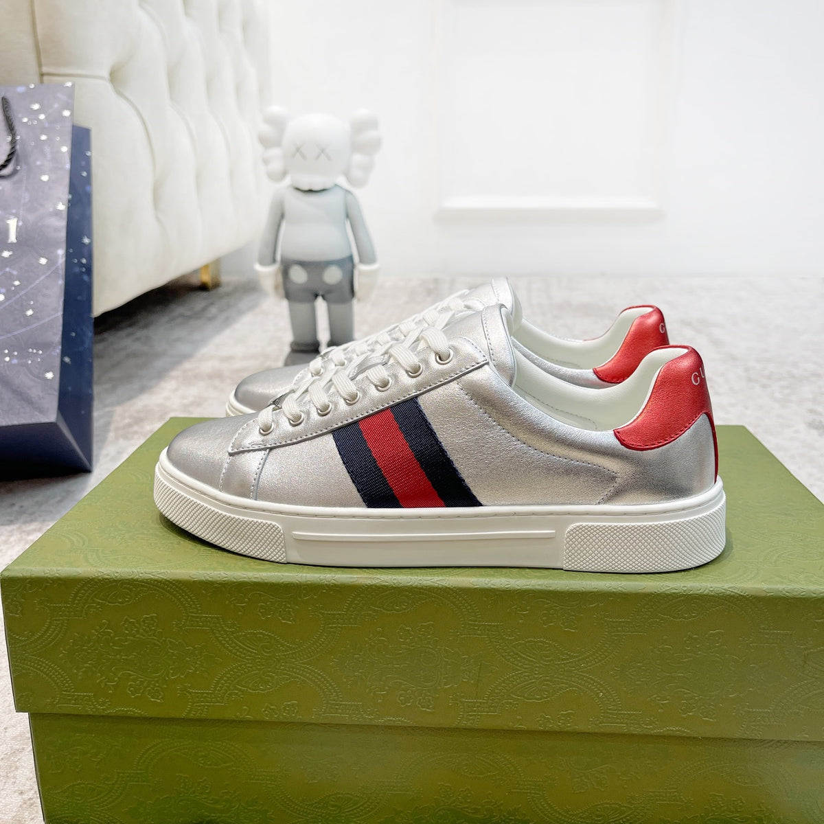 Gucci Men's Casual Sneakers | Silver, White & Black