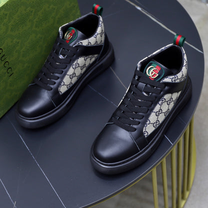 Gucci Men's Casual Athletic Sneakers | Navy & Brown