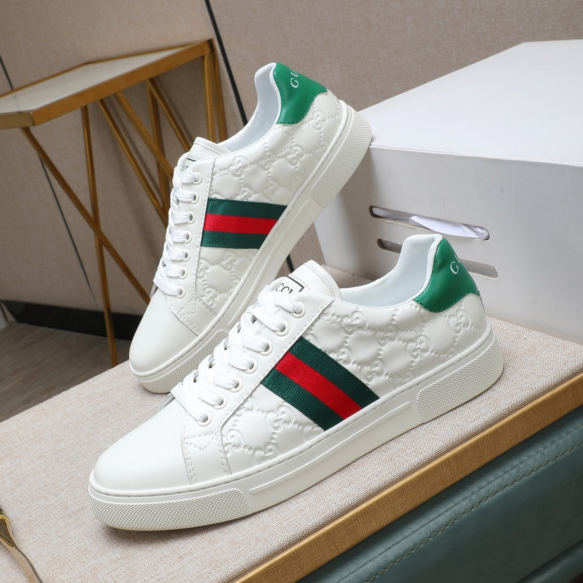 Gucci Men's Casual Everyday Shoes | White & Black